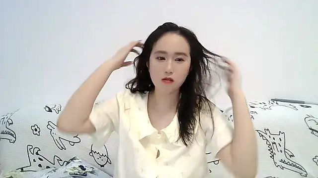 Snapshot of Belinda66 chatting on 10/02/25, 02:57 Belinda66 online show from 10/02/25, 02:57