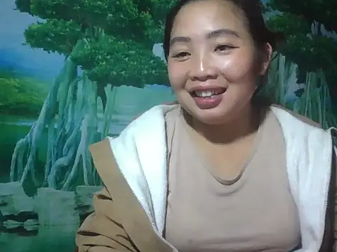 PhamPhung online show from 10/19/25, 01:01