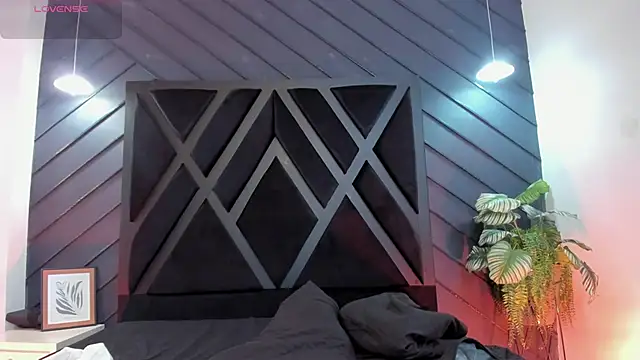 marco garciia  online show from 11/21/25, 11:14