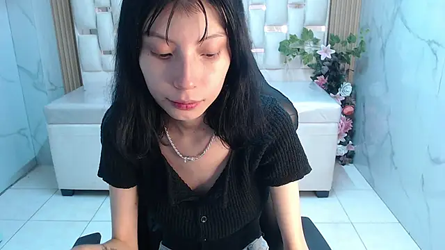 verana s online show from 10/23/25, 03:17