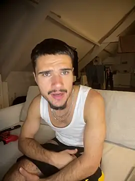 Snapshot of los_freaky chatting on 09/20/25, 08:32 los freaky online show from 09/20/25, 08:32