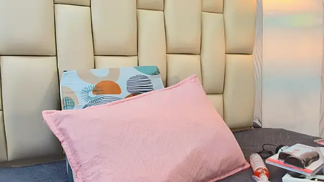 sweet amye online show from 11/18/25, 07:18