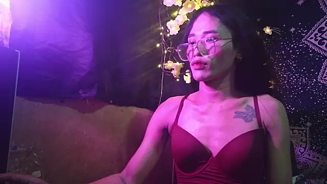 Madylinebigcock69 online show from 07/12/26, 07:43