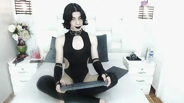 Atley Dolly online show from 09/12/25, 09:59