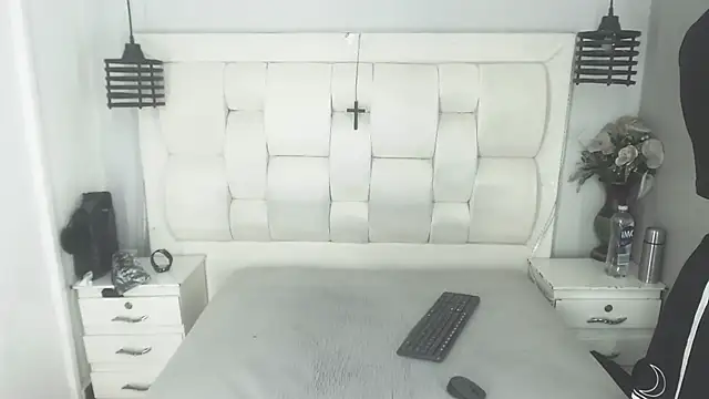 Atley Dolly online show from 10/07/25, 08:50