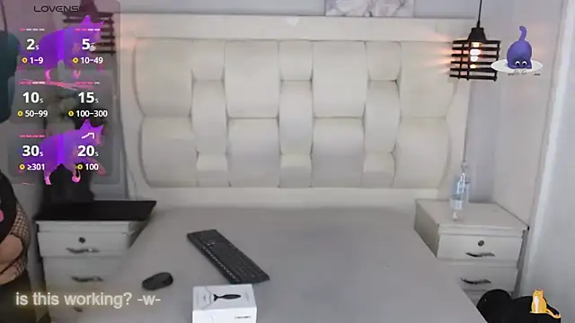 Atley Dolly online show from 10/24/25, 09:33