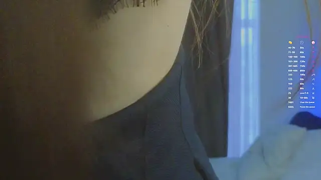 VirginiaHouston online show from 10/10/25, 06:34