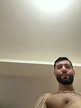 Snapshot of yorbymaxx chatting on 03/13/26, 12:34 yorbymaxx online show from 03/13/26, 12:34