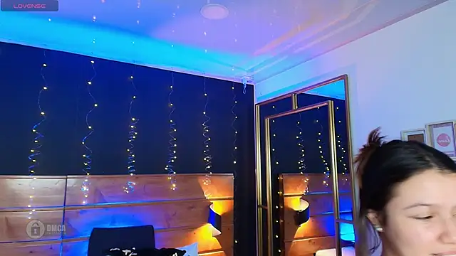 Snapshot of hanna_kimura chatting on 09/20/25, 07:48 hanna kimura online show from 09/20/25, 07:48