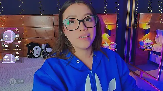 Snapshot of hanna_kimura chatting on 10/13/25, 01:38 hanna kimura online show from 10/13/25, 01:38