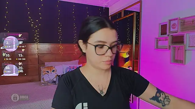 Snapshot of hanna_kimura chatting on 10/14/25, 07:03 hanna kimura online show from 10/14/25, 07:03