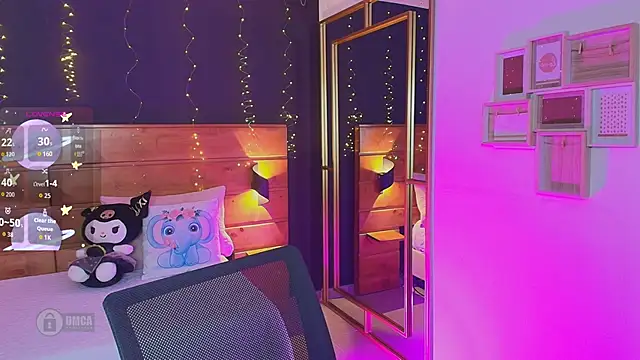 Snapshot of hanna_kimura chatting on 10/20/25, 07:36 hanna kimura online show from 10/20/25, 07:36