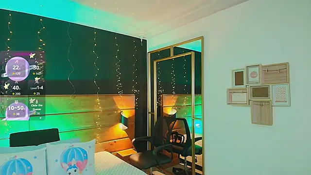 Snapshot of hanna_kimura chatting on 10/24/25, 07:54 hanna kimura online show from 10/24/25, 07:54