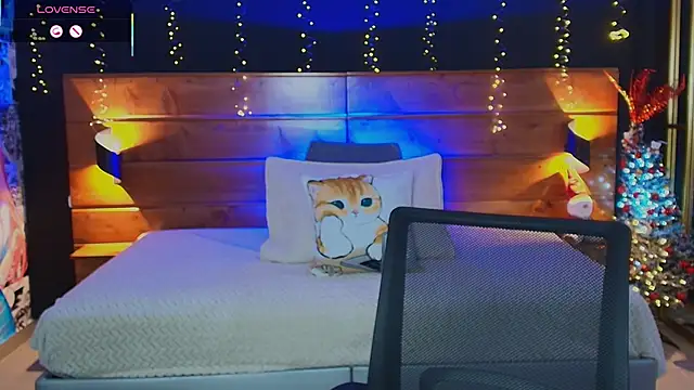 Snapshot of hanna_kimura chatting on 11/27/25, 03:41 hanna kimura online show from 11/27/25, 03:41