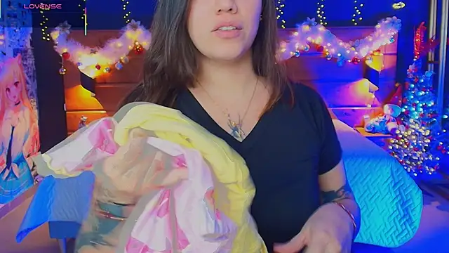 Snapshot of hanna_kimura chatting on 12/05/25, 03:26 hanna kimura online show from 12/05/25, 03:26