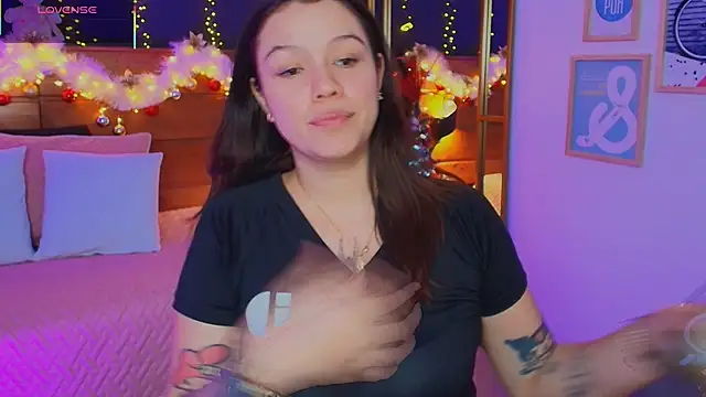 Snapshot of hanna_kimura chatting on 12/05/25, 08:27 hanna kimura online show from 12/05/25, 08:27