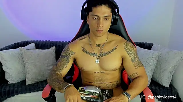 Nicolasmontoya16 online show from 03/12/26, 02:50