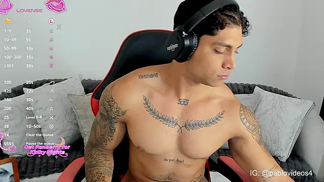 Nicolasmontoya16 online show from 03/22/26, 01:14