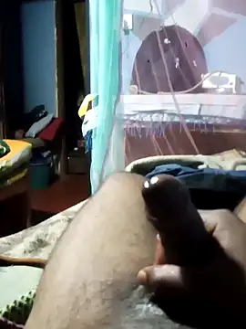 Snapshot of m11a2f3a4z5 chatting on 03/07/26, 01:30 m11a2f3a4z5 online show from 03/07/26, 01:30