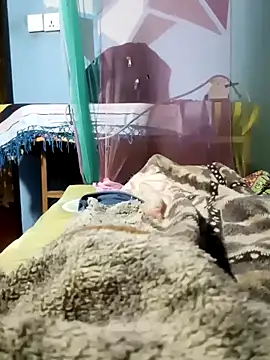 Snapshot of m11a2f3a4z5 chatting on 03/12/26, 01:28 m11a2f3a4z5 online show from 03/12/26, 01:28