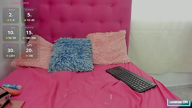 Snapshot of Veronica_mellerr chatting on 03/21/26, 04:10 Veronica mellerr online show from 03/21/26, 04:10