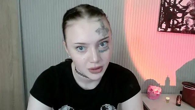 Snapshot of eva_sunshine_blue_eyes chatting on 07/16/26, 05:52 eva sunshine blue eyes online show from 07/16/26, 05:52