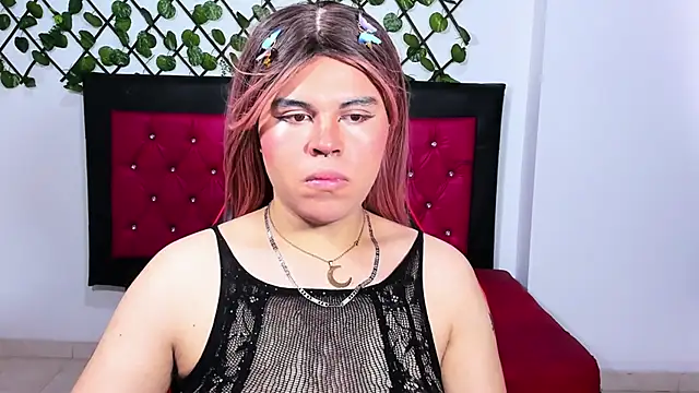 Snapshot of Lady_Evelynn chatting on 10/01/25, 08:59 Lady Evelynn online show from 10/01/25, 08:59