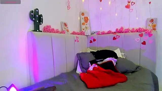 Tommy Lovee online show from 09/17/25, 05:09