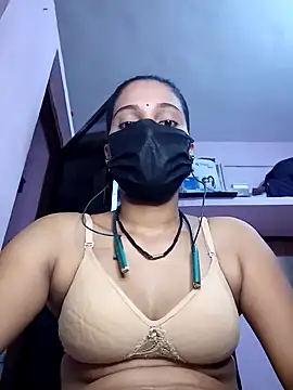 Snapshot of 3USHA chatting on 09/26/25, 09:02 3USHA online show from 09/26/25, 09:02