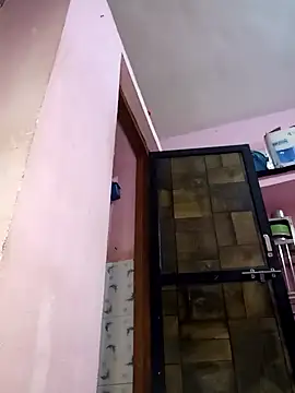 Snapshot of 3USHA chatting on 10/08/25, 08:56 3USHA online show from 10/08/25, 08:56