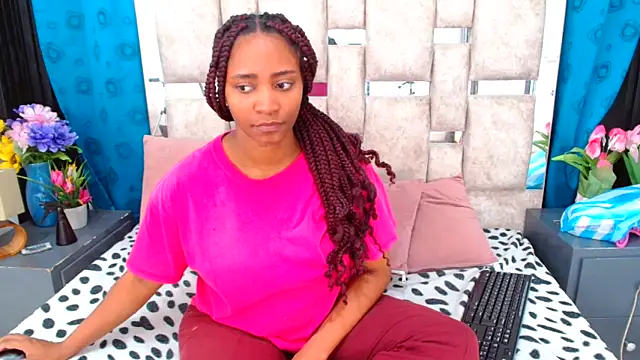 Snapshot of AmbarSmit chatting on 09/30/25, 03:44 AmbarSmit online show from 09/30/25, 03:44