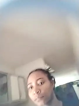 Snapshot of AmbarSmit chatting on 10/16/25, 06:31 AmbarSmit online show from 10/16/25, 06:31