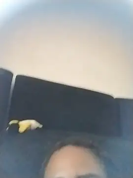 Snapshot of AmbarSmit chatting on 10/23/25, 04:39 AmbarSmit online show from 10/23/25, 04:39