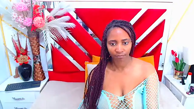 Snapshot of AmbarSmit chatting on 11/22/25, 07:46 AmbarSmit online show from 11/22/25, 07:46