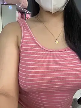 Donna11 online show from 09/16/25, 05:19