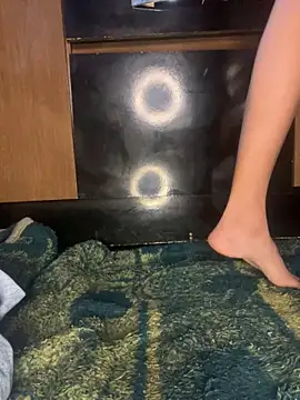 Snapshot of sunset24 chatting on 04/11/26, 09:13 sunset24 online show from 04/11/26, 09:13