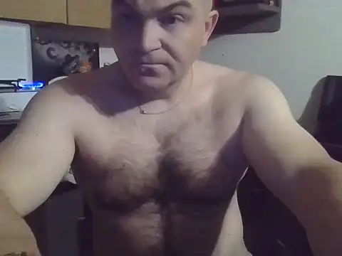 habartek85 online show from 10/22/25, 04:18