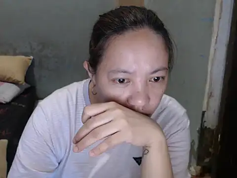 Rose slut squirt online show from 02/17/26, 11:11