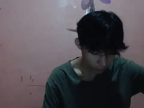 Snapshot of Kyoshi_19 chatting on 10/30/25, 07:32 Kyoshi 19 online show from 10/30/25, 07:32