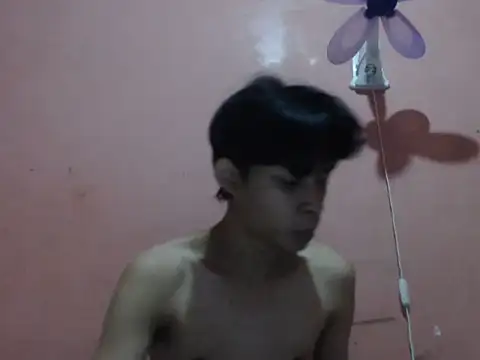 Snapshot of Kyoshi_19 chatting on 11/16/25, 11:16 Kyoshi 19 online show from 11/16/25, 11:16