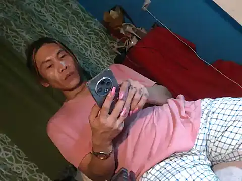 Snapshot of YourTopweng chatting on 11/03/25, 03:02 YourTopweng online show from 11/03/25, 03:02