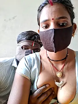 RAYI Queen 3 online show from 11/04/25, 06:34