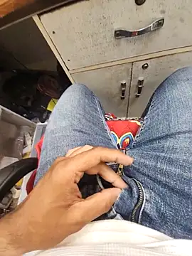  Danny   online show from 10/05/25, 03:10