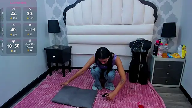 Snapshot of EimmyAdams chatting on 12/02/25, 11:48 EimmyAdams online show from 12/02/25, 11:48