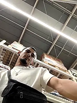 Snapshot of Exlifer chatting on 04/07/26, 07:03 Exlifer online show from 04/07/26, 07:03