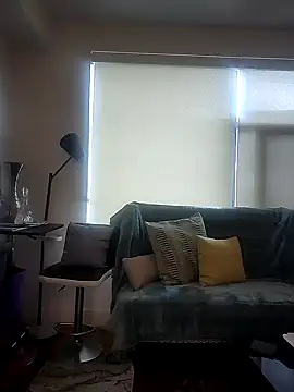 Caramel Lights online show from 11/30/25, 08:35