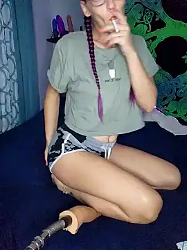 Snapshot of amymatthews92 chatting on 11/20/25, 02:23 amymatthews92 online show from 11/20/25, 02:23