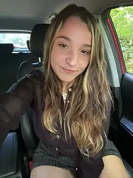 Snapshot of sashapulse chatting on 03/09/26, 04:33 sashapulse online show from 03/09/26, 04:33