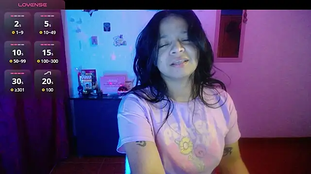 Snapshot of Sara_cute92 chatting on 09/28/25, 10:20 Sara cute92 online show from 09/28/25, 10:20