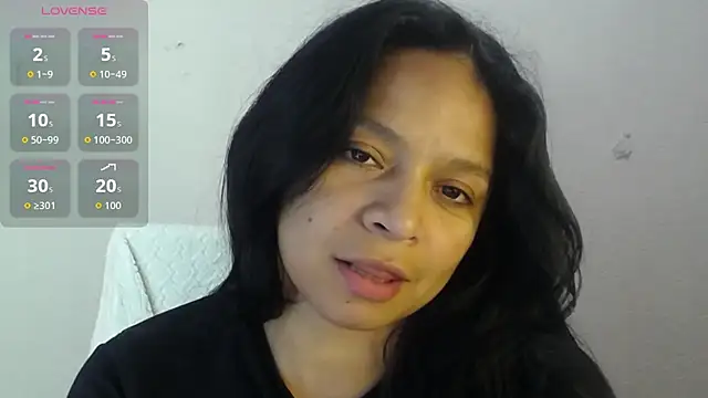 Snapshot of Sara_cute92 chatting on 10/30/25, 05:09 Sara cute92 online show from 10/30/25, 05:09